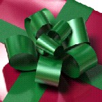 http://www.chicaandjo.com/wp-content/uploads/2008/11/christmas_gift_150.jpg