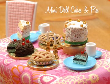 mini doll cakes and pie mini doll cakes and pie