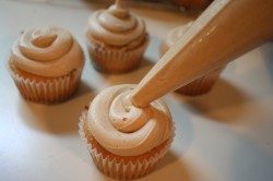 Girl Scout cookie cupcakes - Peanut Butter Patties Girl Scout cookie cupcakes - peanut butter patties