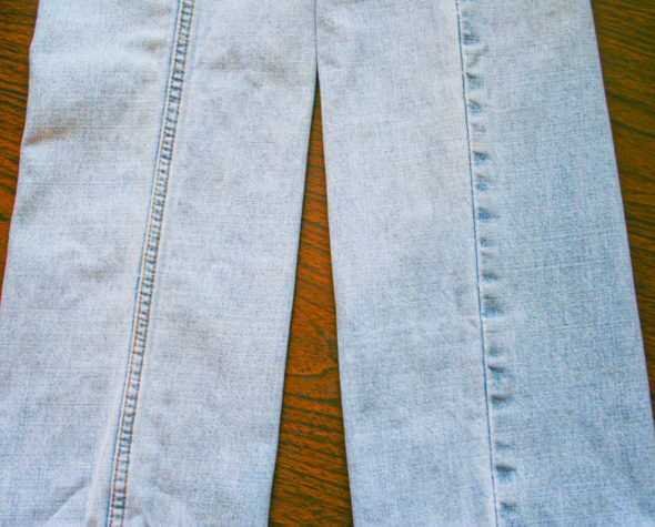 Make a patchwork denim quilt from upcycled jeans