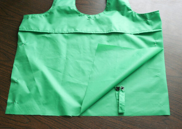 Make your own foldable reusable shopping bags