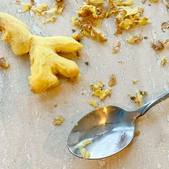 How to Peel Ginger with a Spoon