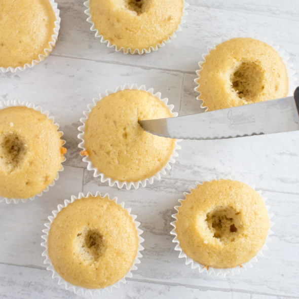 Caramel latte cupcakes with dulce de leche