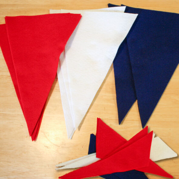 Easy Fourth of July felt pennants