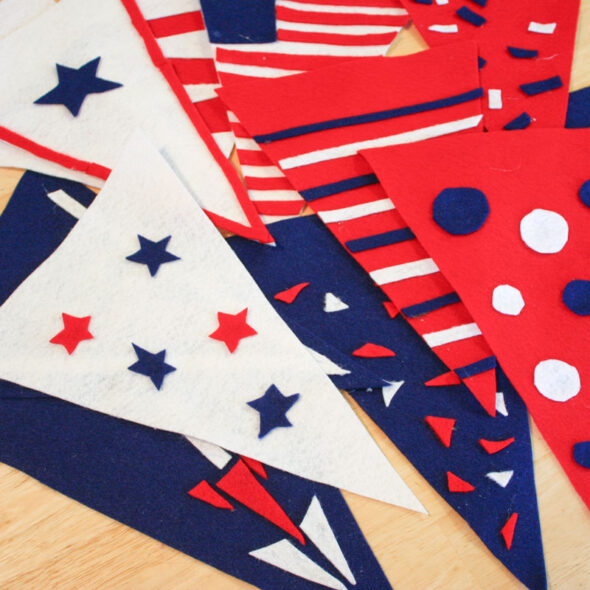 Easy Fourth of July felt pennants