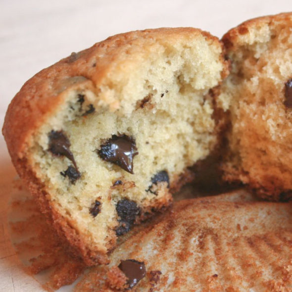 Chocolate chip cookie dough cupcakes