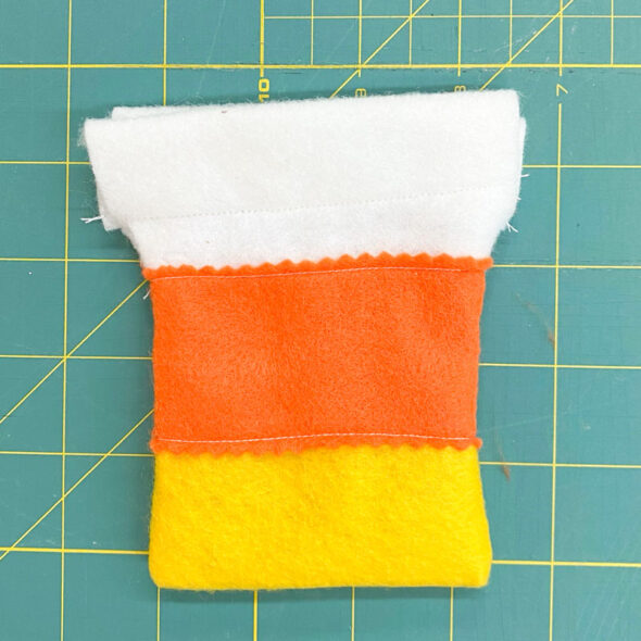 Easy-sew candy corn Halloween treat bags