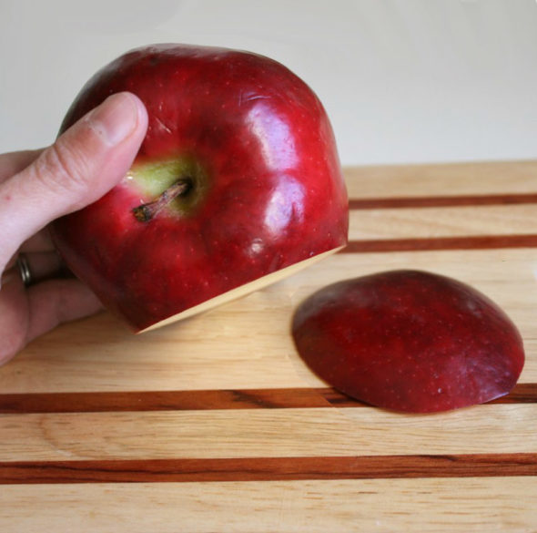 Make a carved apple turkey for Thanksgiving