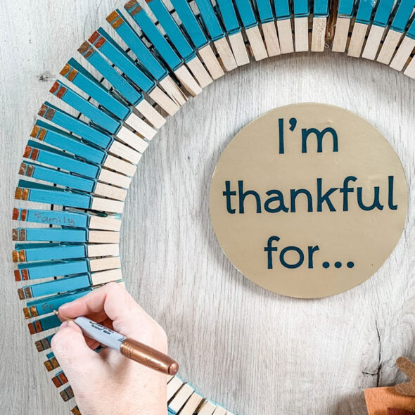 Thanksgiving clothespin wreath