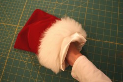 Santa's velvet drawstring pouch