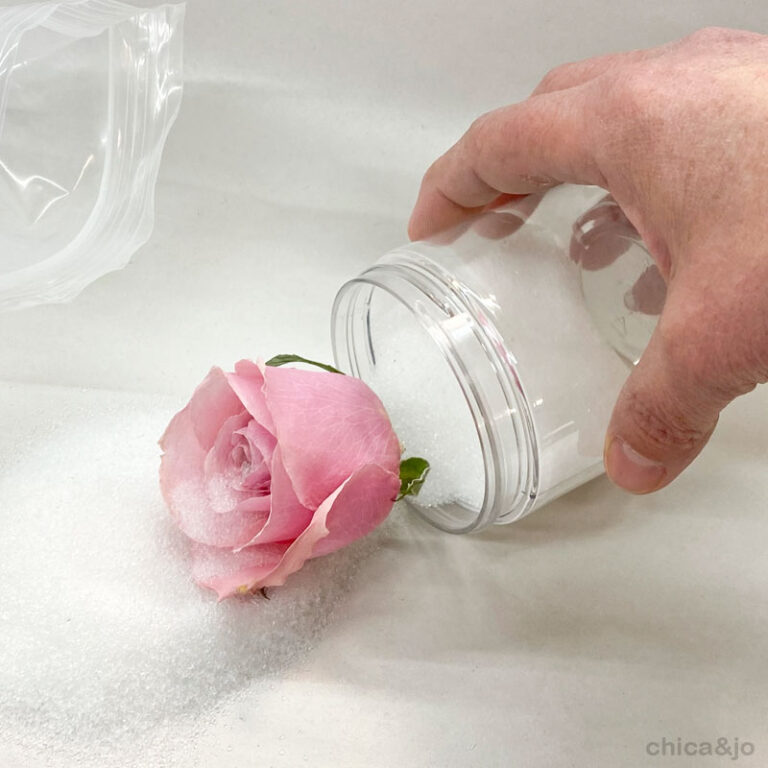 How to dry roses with silica gel Chica and Jo