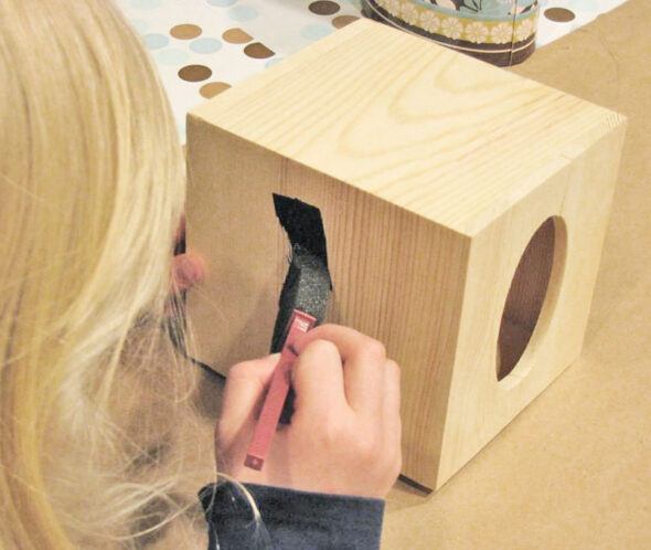 DIY geek craft tissue box with computer keyboard keys