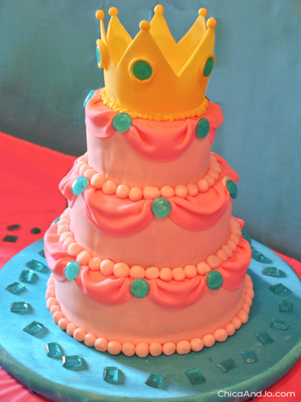 Princess Peach birthday cake with jewels