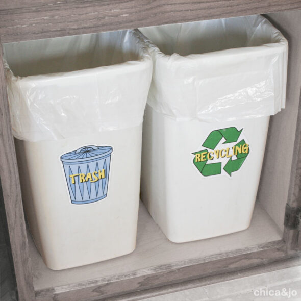 LABELS FOR THE TRASH AND RECYCLING CANS | CHICA AND JO