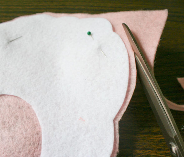 No-sew cupcake baby bib pattern