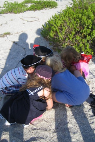 pirate party treasure hunt