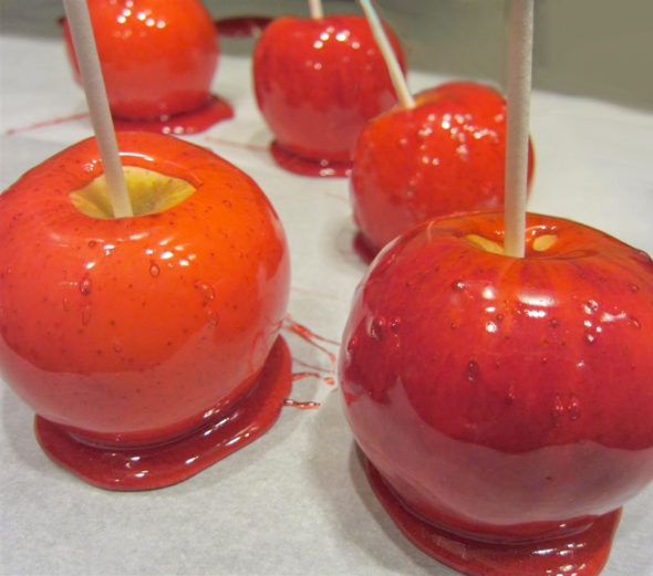 Cinnamon candied apple recipe