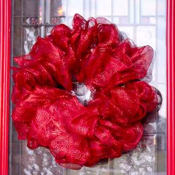 How to Make a Mesh Ribbon Wreath