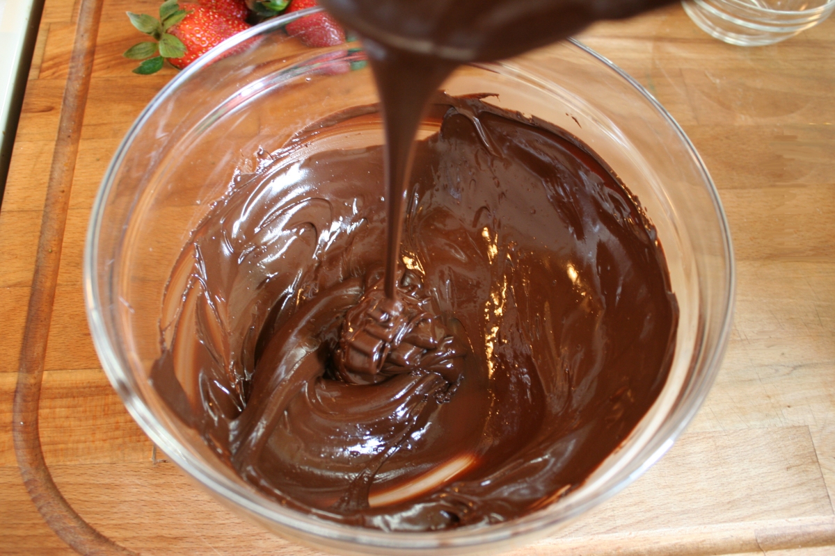 The Best Way to Temper Chocolate