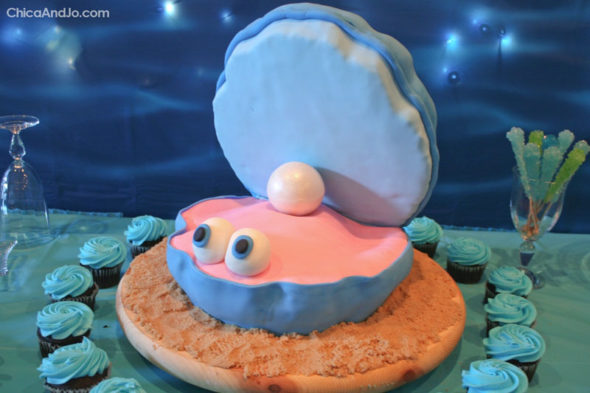 Happy Birthday, Shell! Under_the_sea_oyster_shell_cake_40-590x393