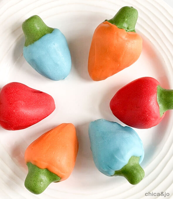 Chocolate-covered strawberry Christmas tree lights