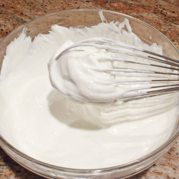 How to make Greek yogurt at home