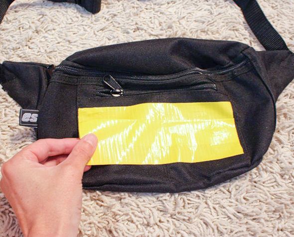 Make an Amazing Race pit stop mat and fanny packs