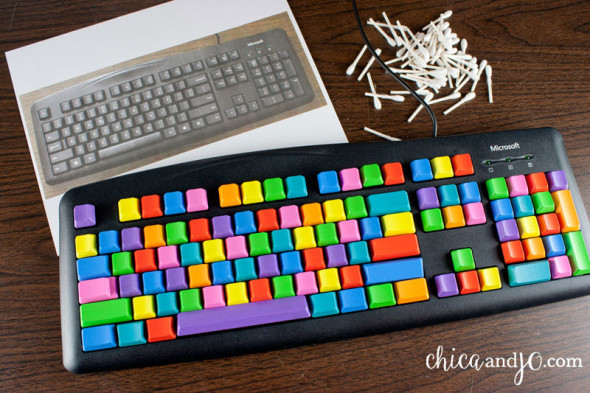 DIY colorful painted computer keyboard