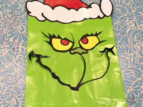 Grinch face favor bag printables