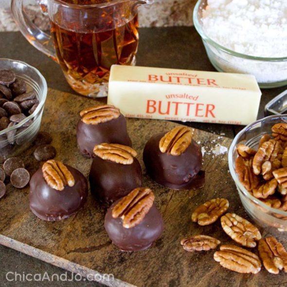 Kentucky Bourbon Balls Recipe - The Soccer Mom Blog