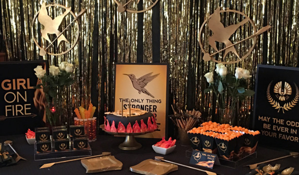 Hunger Games Cake Table