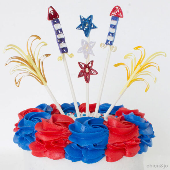 Fourth of July Quilled Paper Cake Topper