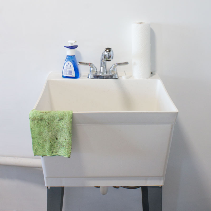Functional Utility Sink Backsplash Idea