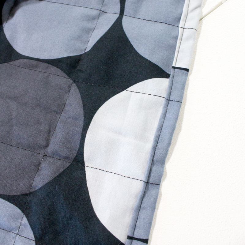 IKEA hack DIY weighted blanket | Chica and Jo
