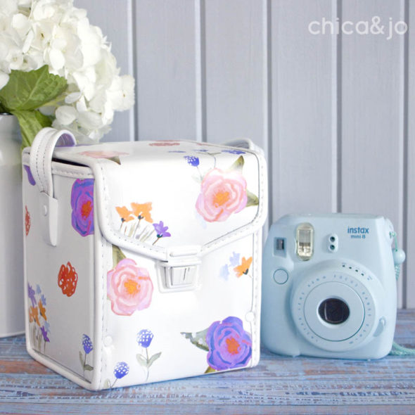 Pioneer Woman Floral Pattern Camera Bag