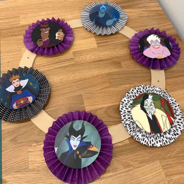 Disney villains Halloween rosette wreath