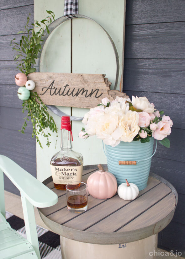 Rustic fall porch decor ideas