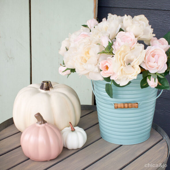 Rustic fall porch decor ideas