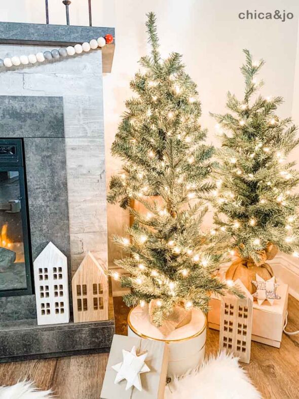 Scandinavian Christmas fireplace mantle decorations