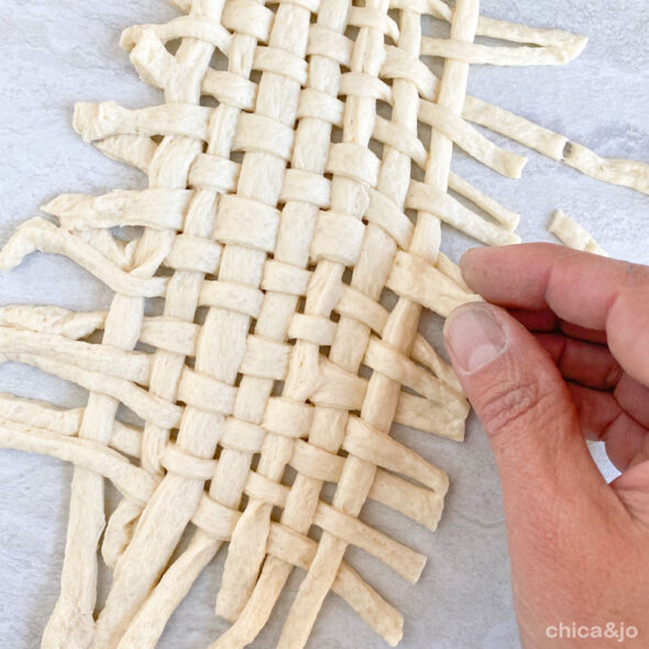 Mini bread cornucopia for Thanksgiving place settings