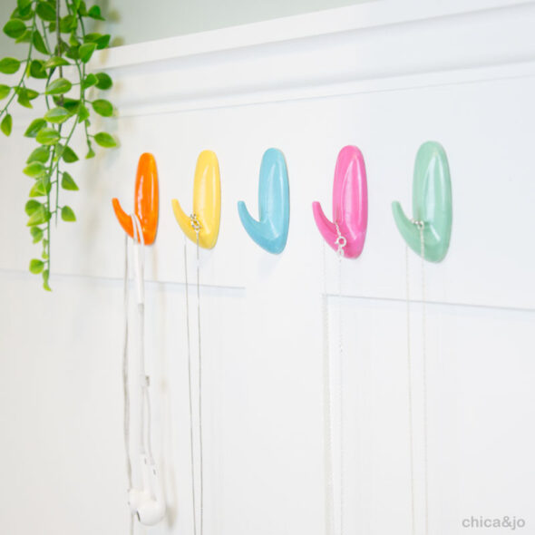 Create Custom Colors of Command Hooks with Nail Polish