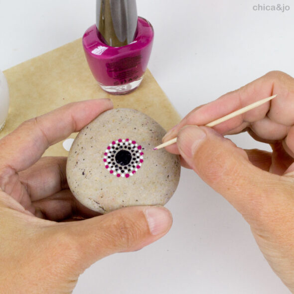 How to paint Mandala rocks with nail polish