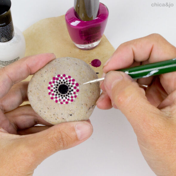 How to paint Mandala rocks with nail polish