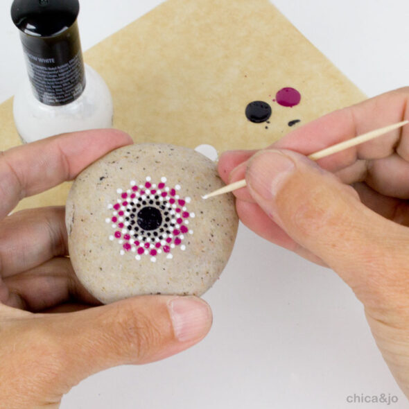 How to paint Mandala rocks with nail polish