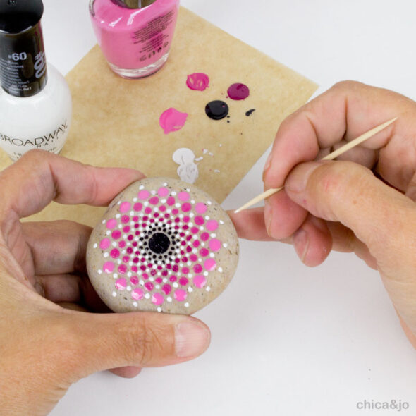 How to paint Mandala rocks with nail polish