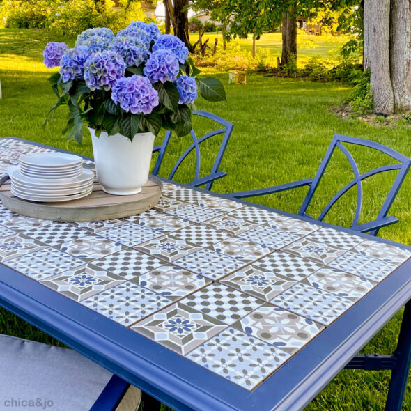 Tile top patio table makeover