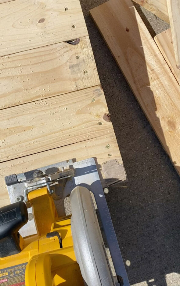 How to break down a pallet in under 10 minutes