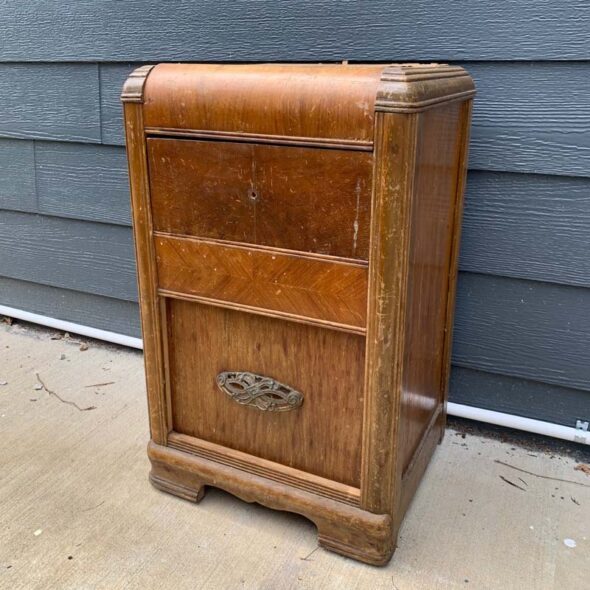 Nightstand makeover with Rifle Paper