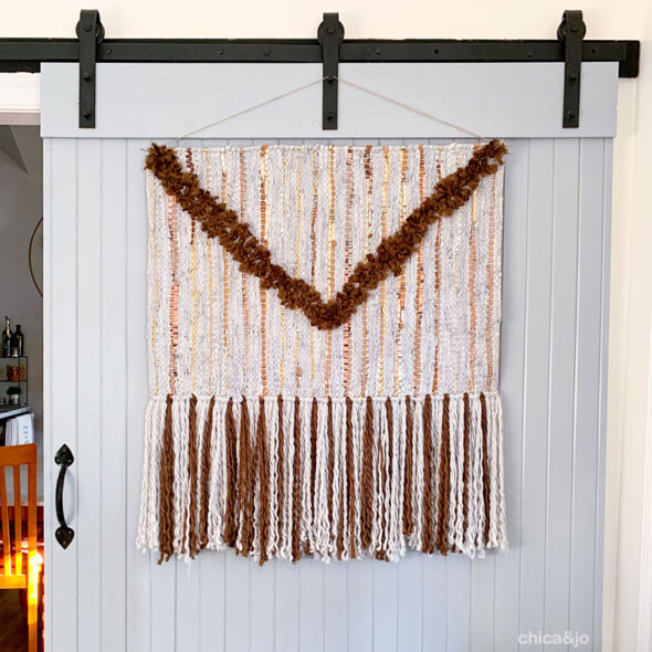 Make an Easy Wall Hanging from a Rug and Yarn