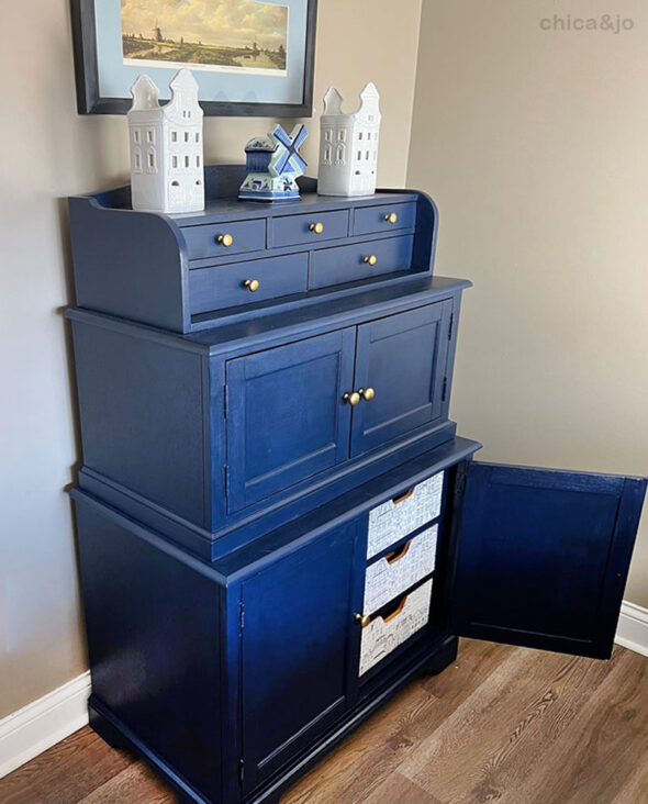 Dutch inspired dresser makeover